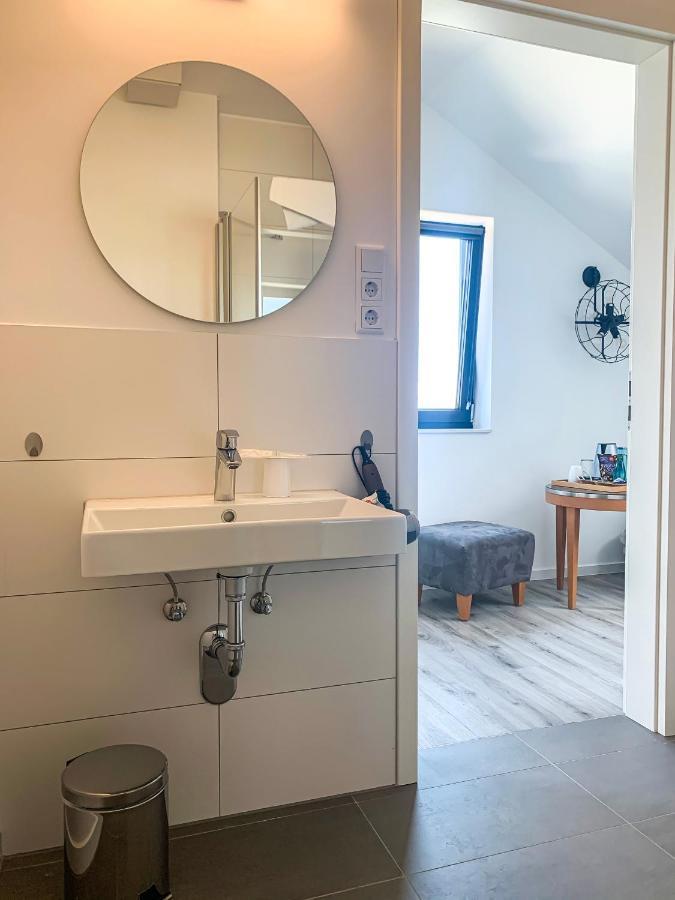 Prima Inn Unterkunft Direkt Ueber Der "Bar Am Minimax" ノイルピーン エクステリア 写真
