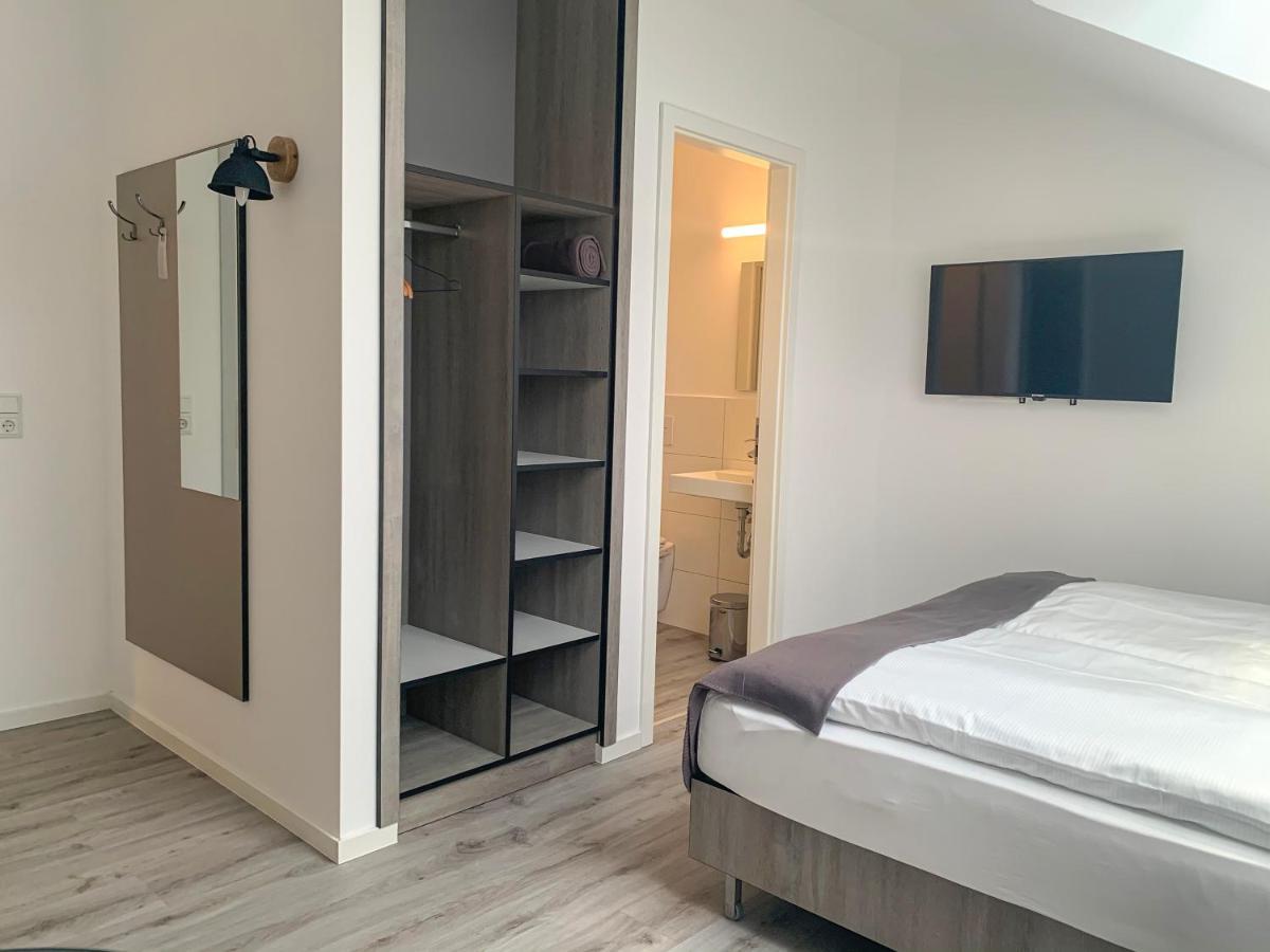 Prima Inn Unterkunft Direkt Ueber Der "Bar Am Minimax" ノイルピーン エクステリア 写真